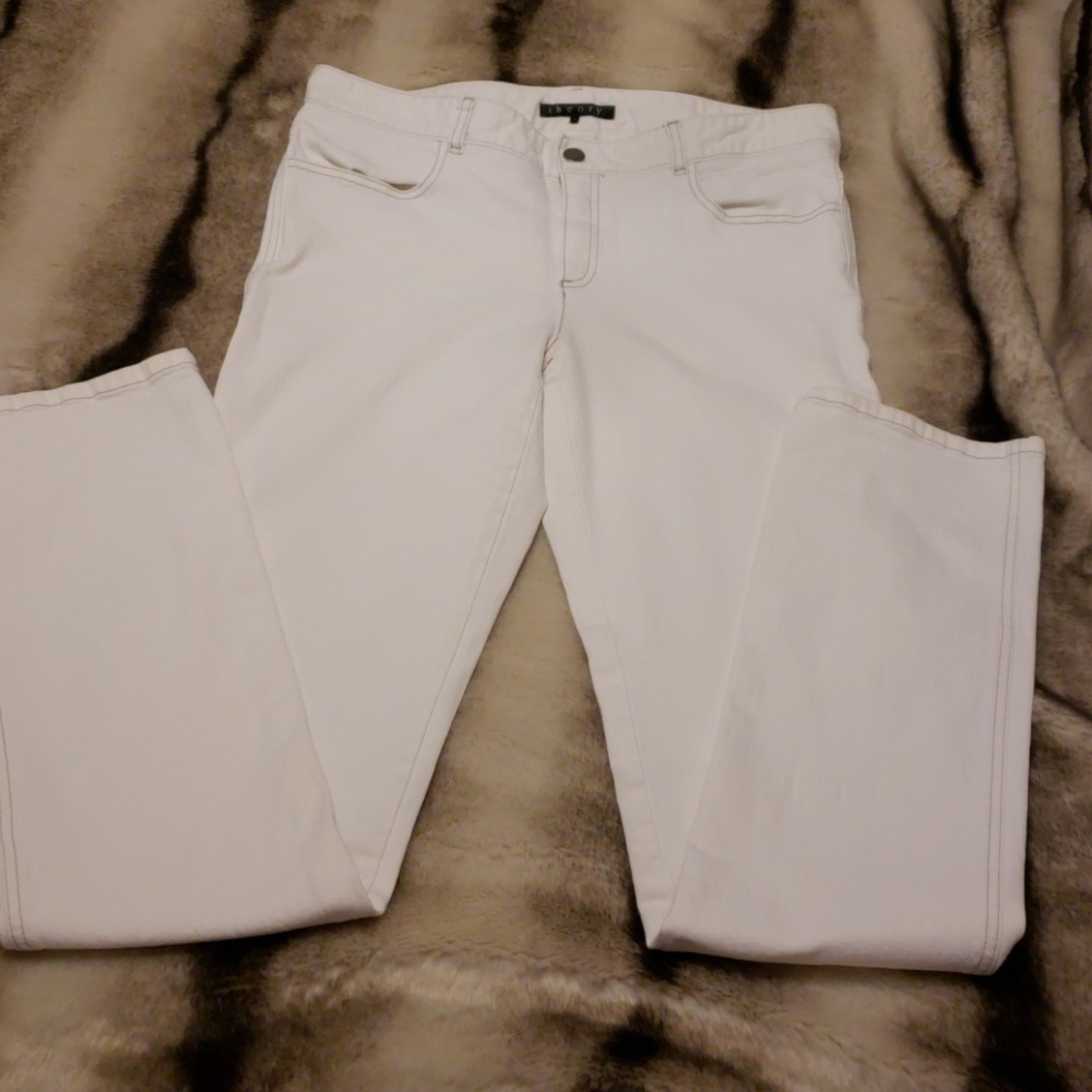 Theory off white Jean straight leg